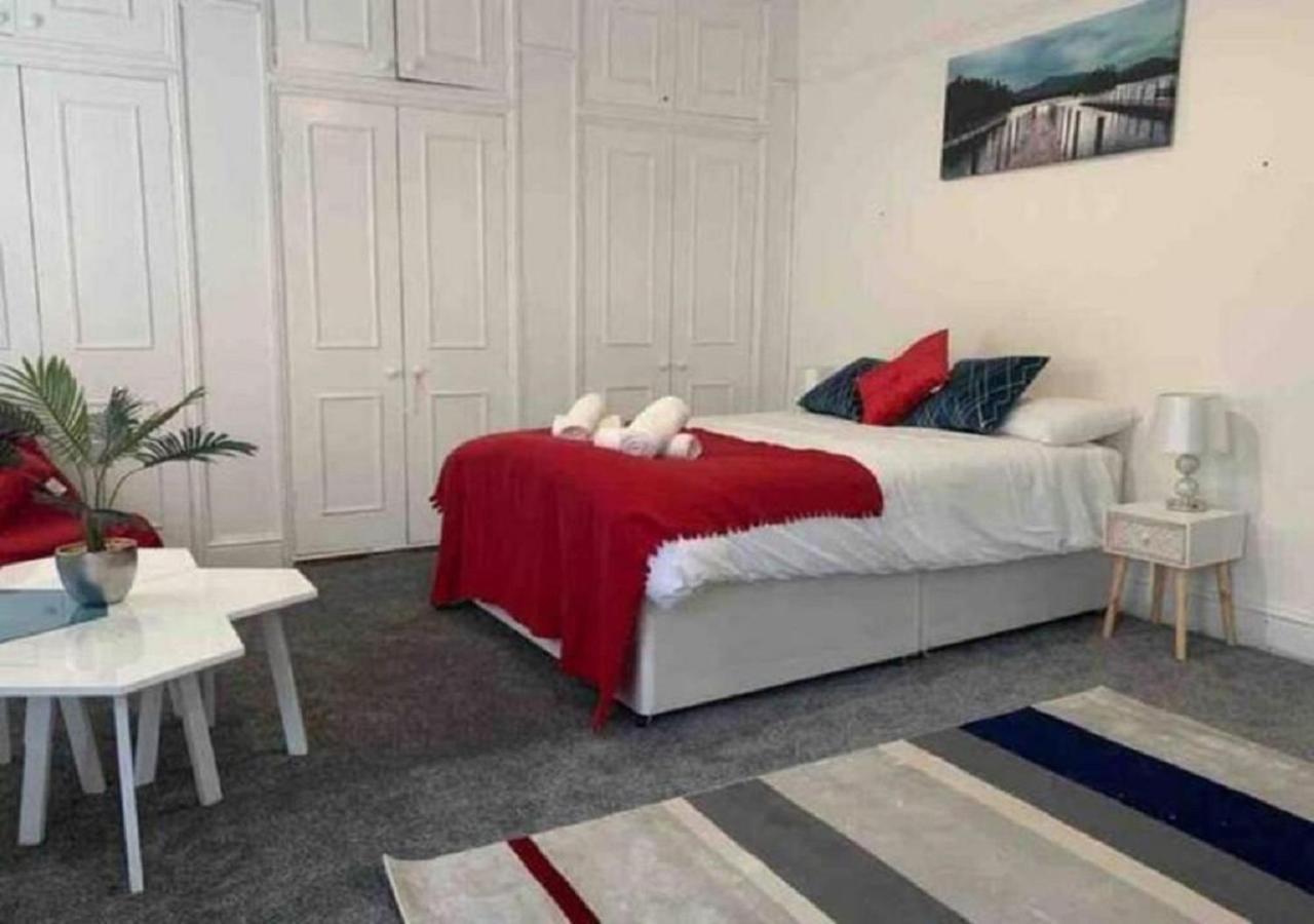 Balham, South London Spacious Guest House 5, 6 Rooms Available Londres Exterior foto