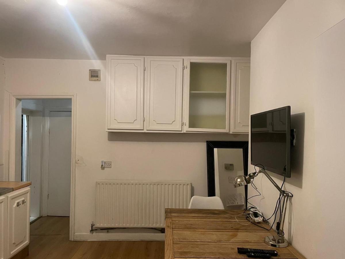 Balham, South London Spacious Guest House 5, 6 Rooms Available Londres Exterior foto